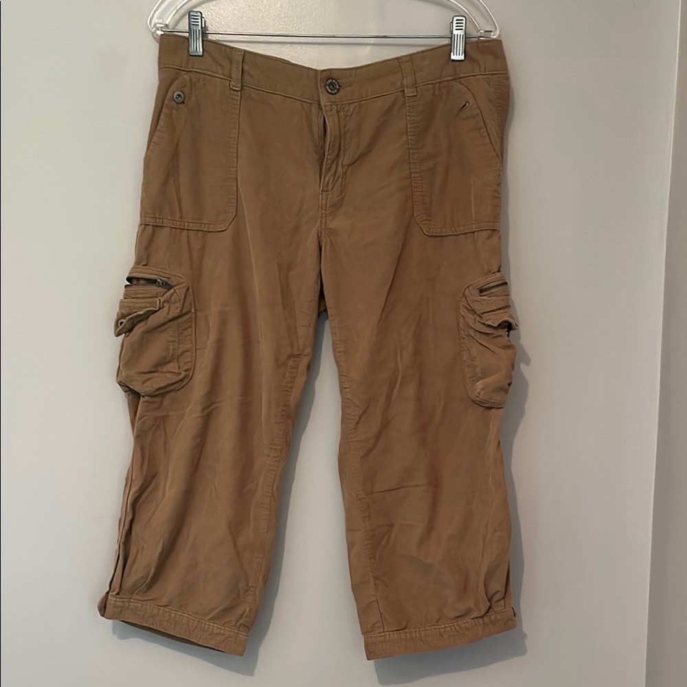 GAP Beige Cargo CAPRIS size 10, stretch corduroy